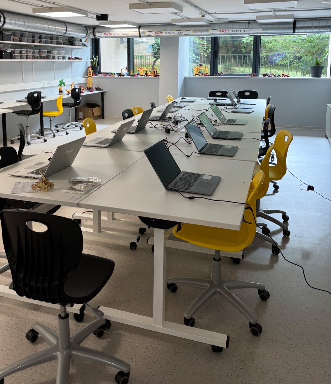 651298842 1227691572678878 1673880534080618129 n